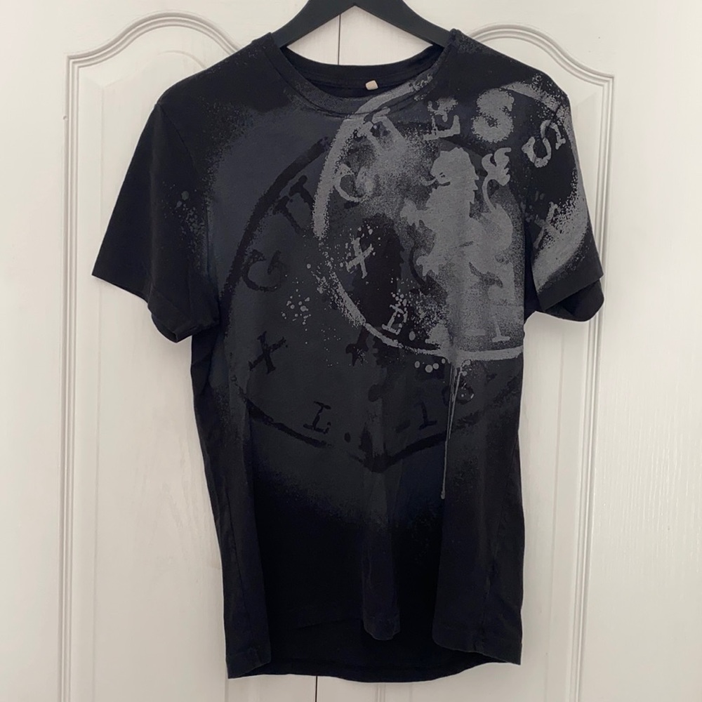 Guess T-shirt size M